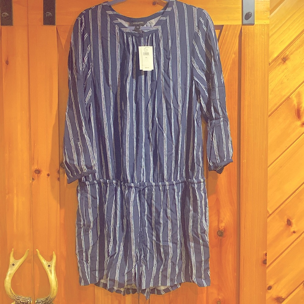 Banana Republic romper. Size xl. New with tags. My lost is gain.